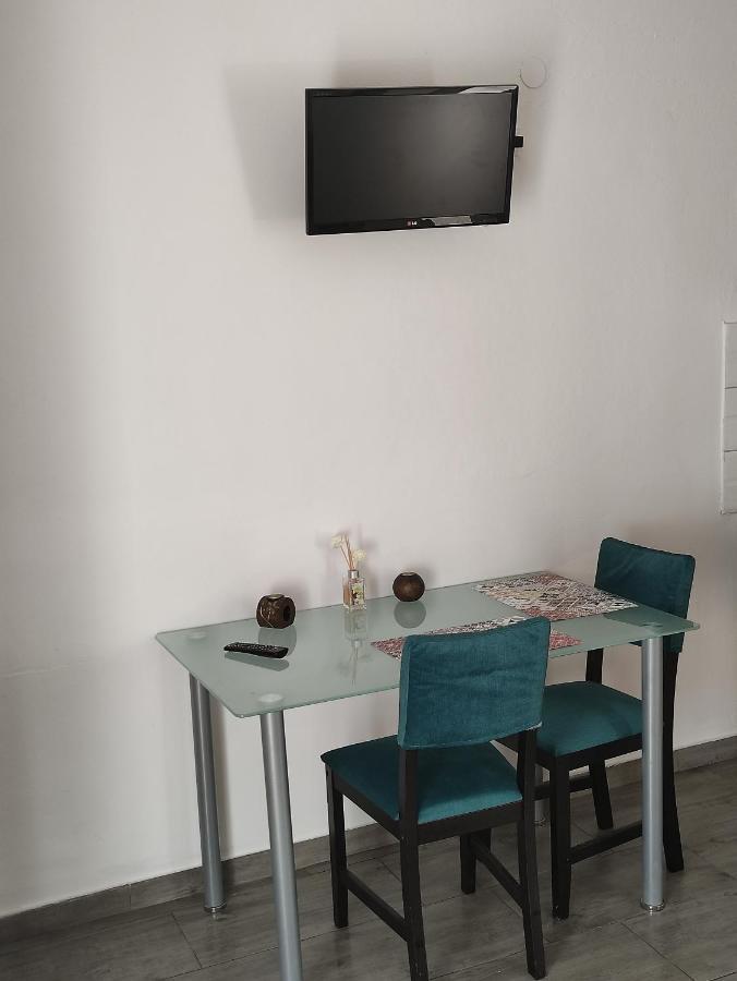Helena'S Studio Agia Triada Exterior photo