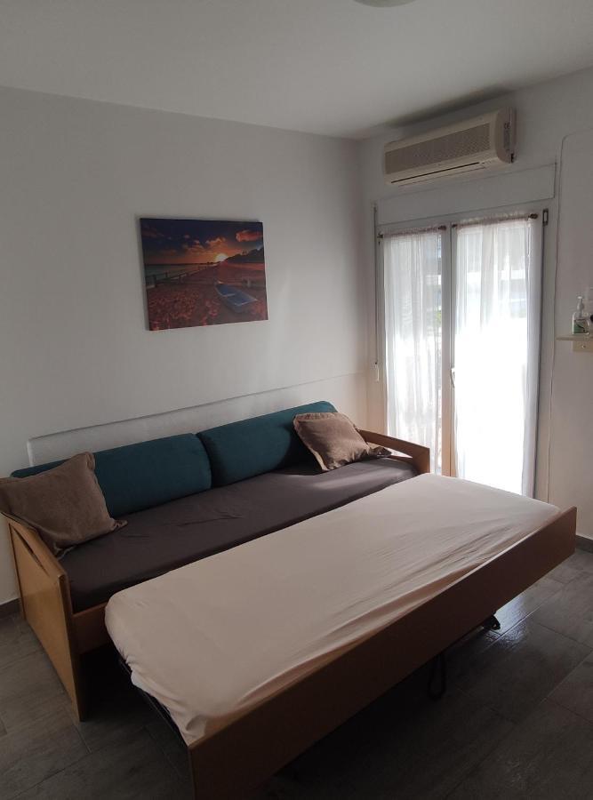Helena'S Studio Agia Triada Exterior photo